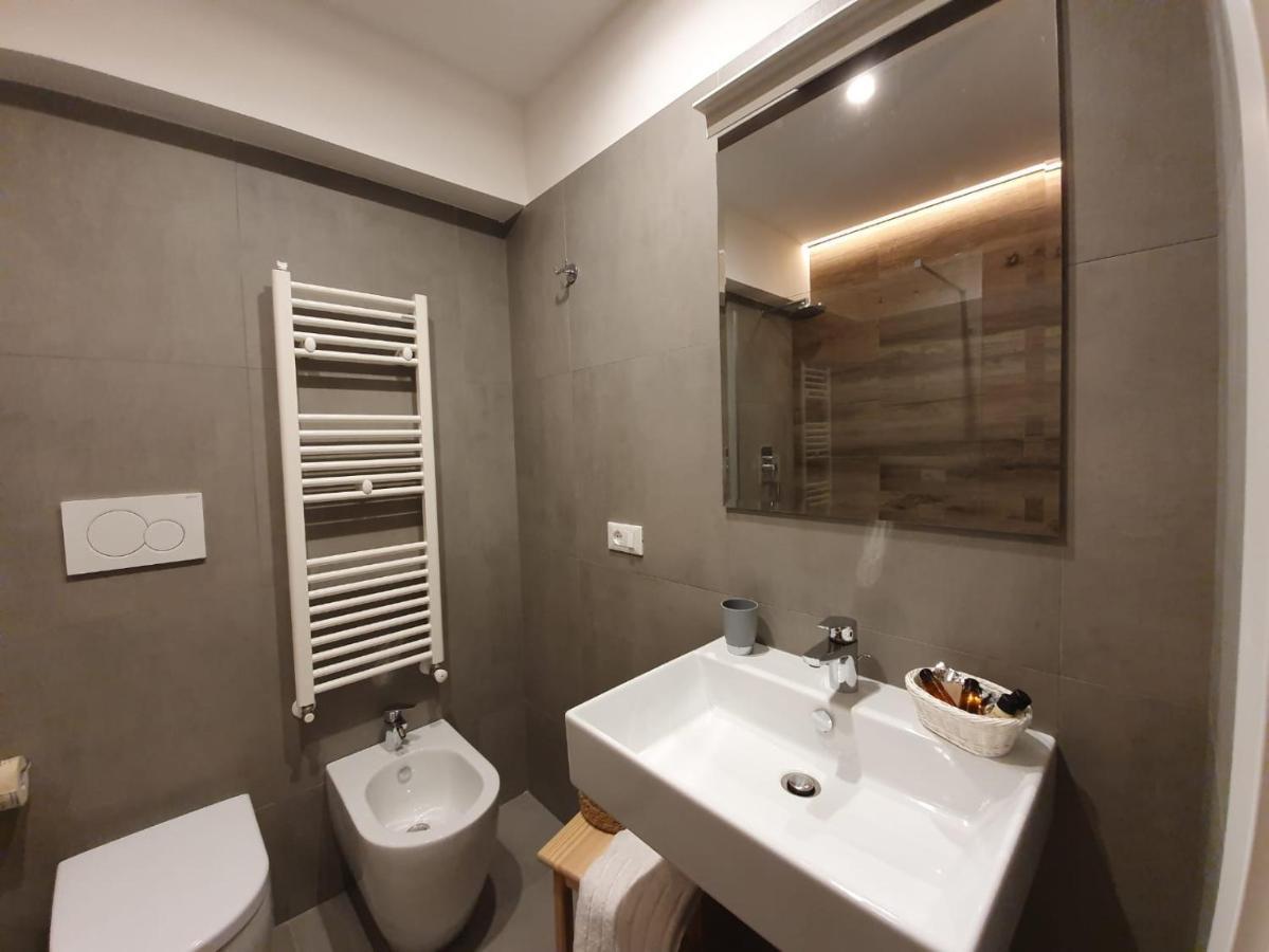 Charme Rooms Siracusa Syracuse ภายนอก รูปภาพ